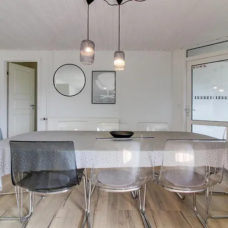 Joona - 12km From The Sea By Interhome Nyaraló *